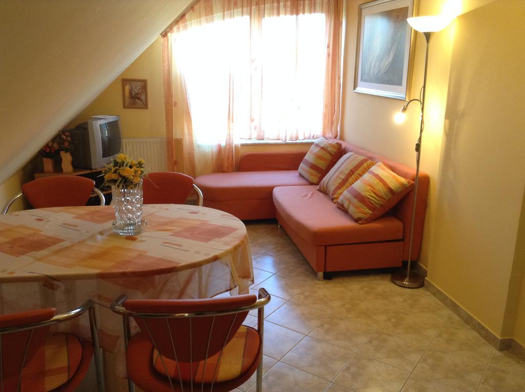 Apartamento Babati Apartmanház Zalakaros Exterior foto