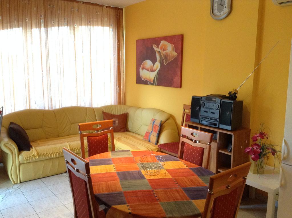 Apartamento Babati Apartmanház Zalakaros Exterior foto